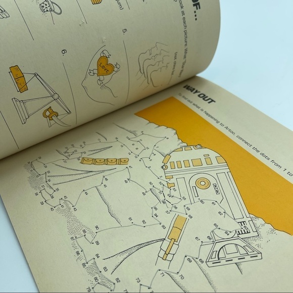 Star Wars Artoo Detoo Activity Book - Picture 6 of 11